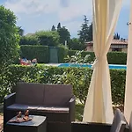 Incanto - Pools E Garden