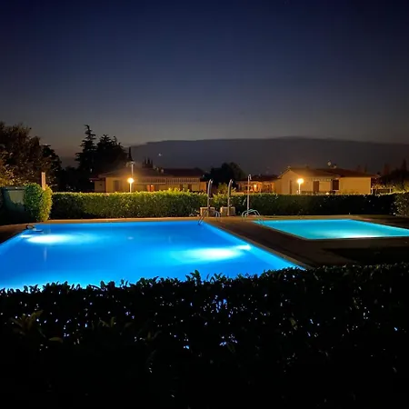 Incanto - Pools E Garden Apartmán *
