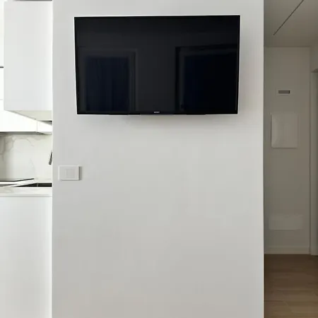 Incanto - Pools E Garden Lägenhet