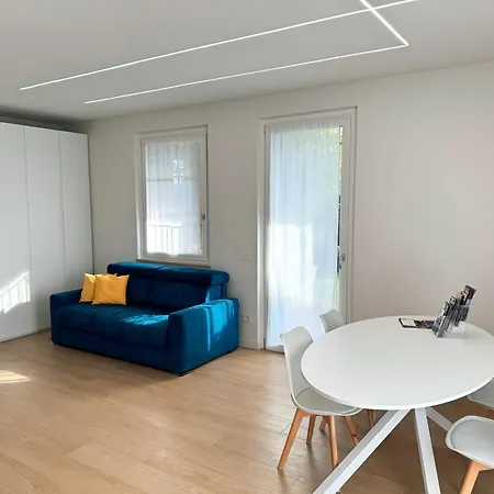 Incanto - Pools E Garden